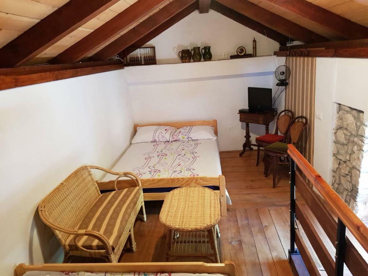 Holiday Home Banalu Jadranovo Buitenkant foto